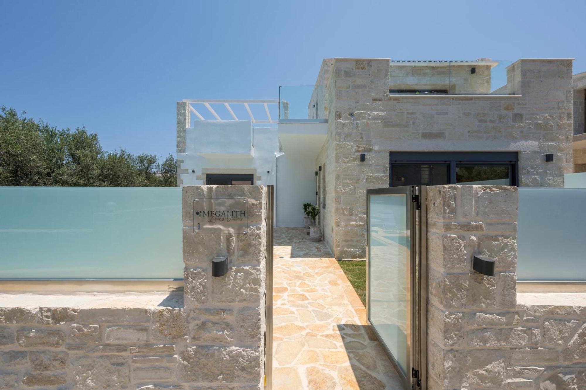 Megalith Villas Agia Marina Esterno foto